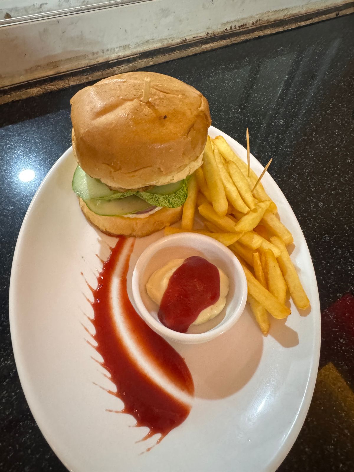 Continental burger at Hotel White Dreams dining